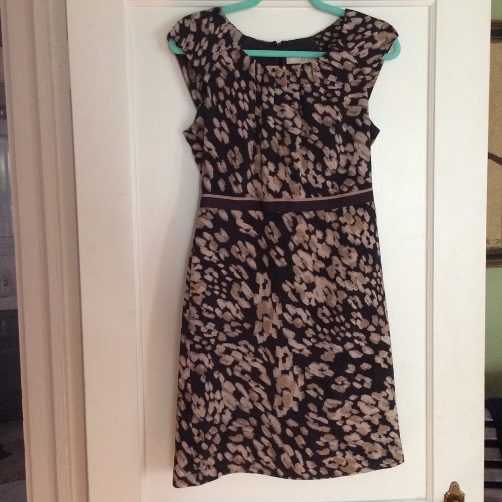 Pert ruched neck cap sleeve dress